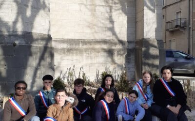 Les CMJ en action : Végétalisation du pourtour de l’église Saint-Symphorien